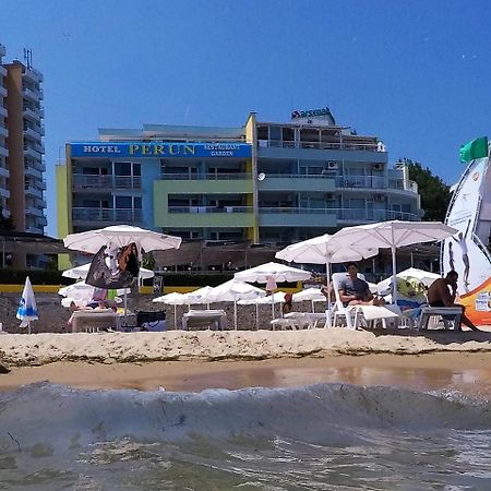 נסבר Hotel Perun מראה חיצוני תמונה
