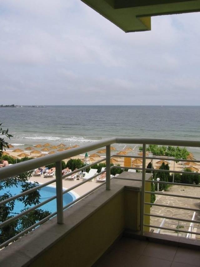 נסבר Hotel Perun מראה חיצוני תמונה