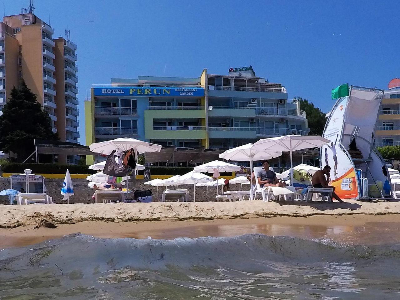 נסבר Hotel Perun מראה חיצוני תמונה